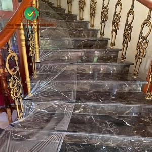 Cầu Thang Đá Nâu Vân Khói