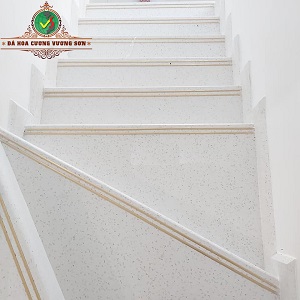 Cầu Thang Đá Trắng Kim Sa