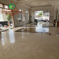 Tầng Trệt Nhà Phố: Vì Sao Lát Đá Hoa Cương Đang Trở Thành Xu Hướng Mới?